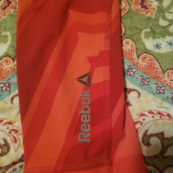 Women's reebok tights - Picture 2 of 4